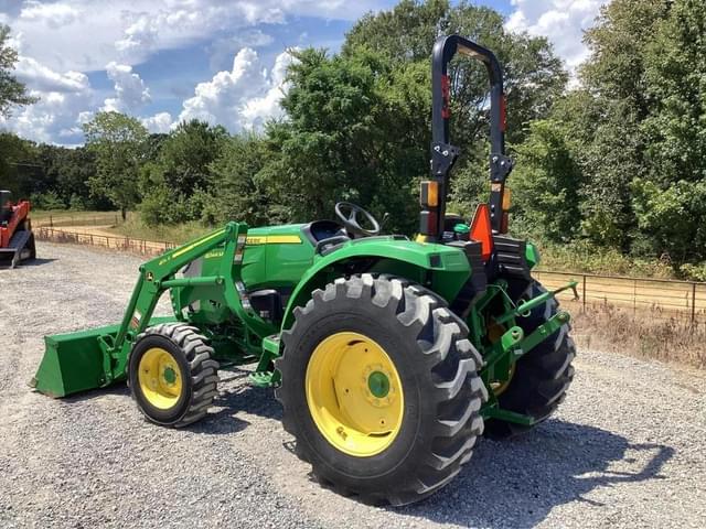 Image of John Deere 4044M equipment image 3