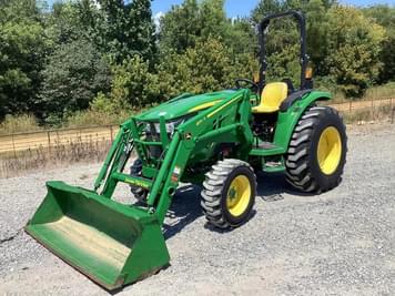 Main image John Deere 4044M