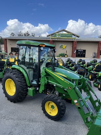 Image of John Deere 4044R equipment image 1