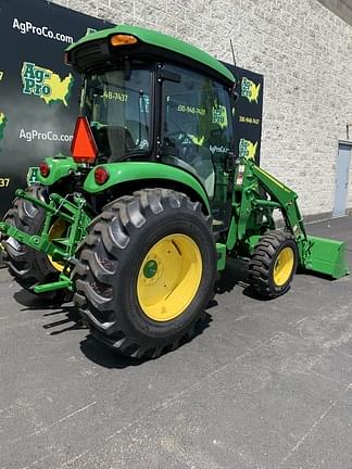 Image of John Deere 4066R equipment image 3