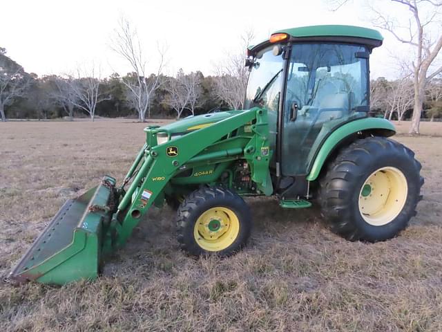 Image of John Deere 4044R equipment image 1