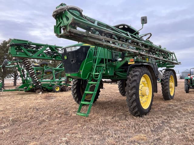 Image of John Deere R4045 equipment image 1