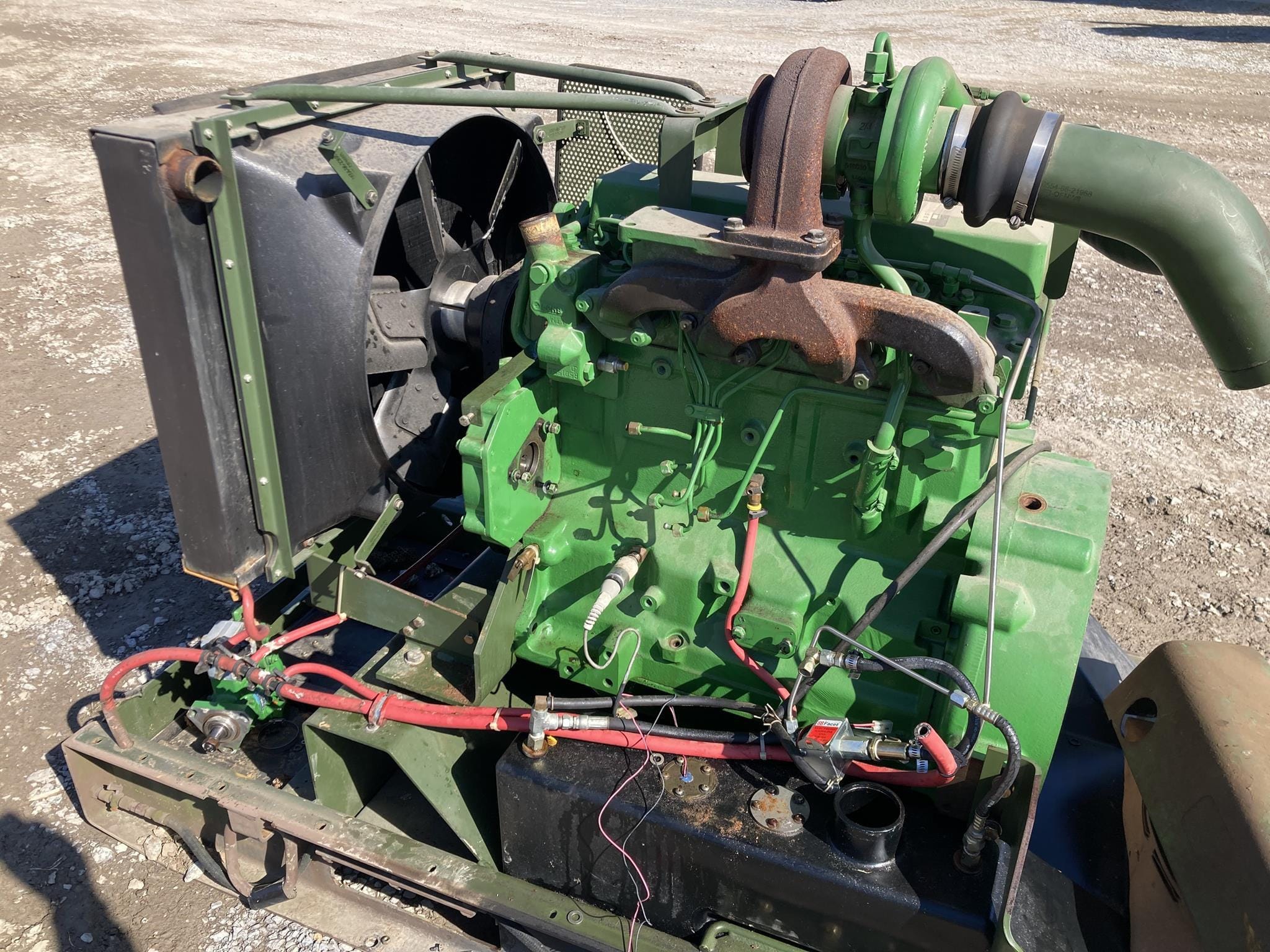 John Deere 4045T Equipment Image0
