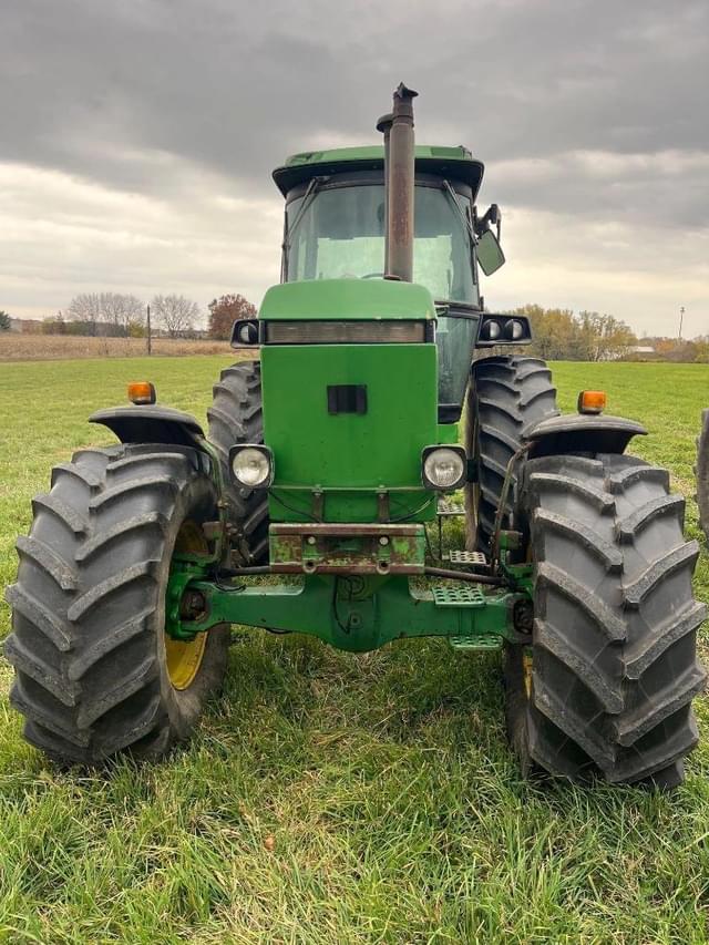 Image of John Deere 4050 equipment image 3