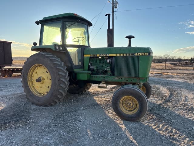 Image of John Deere 4050 equipment image 4