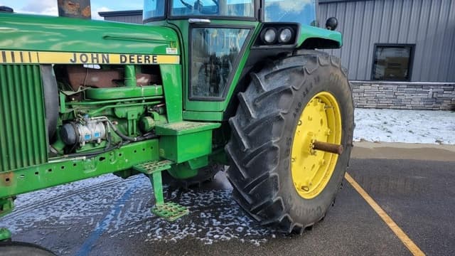 Image of John Deere 4050 equipment image 4