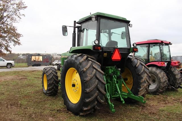 Image of John Deere 4050 equipment image 2