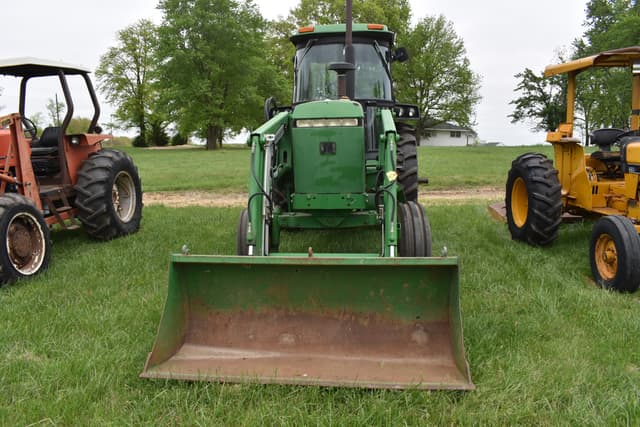 Image of John Deere 4050 equipment image 1