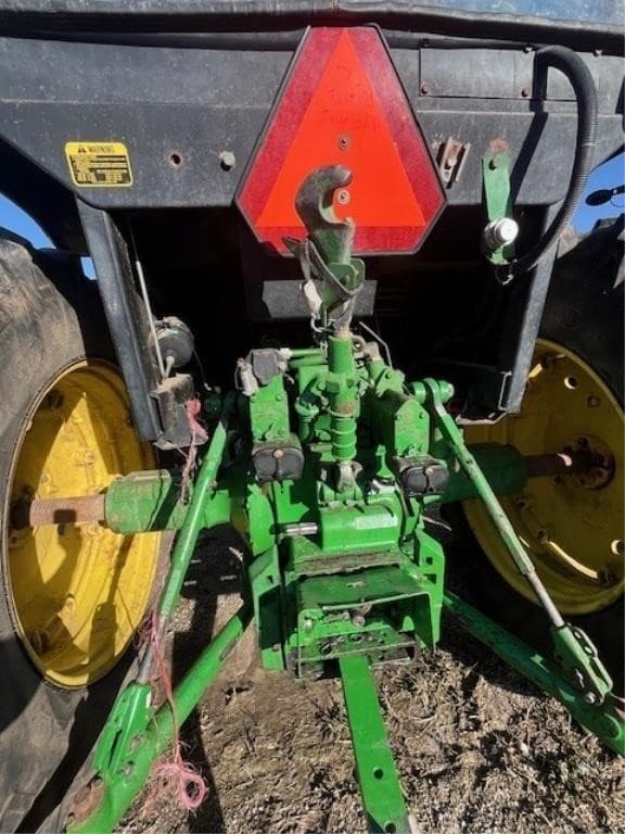 Image of John Deere 4050 equipment image 2
