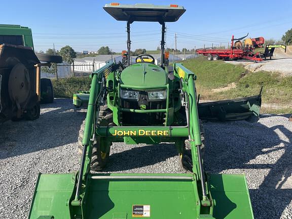 Image of John Deere 4052M equipment image 1