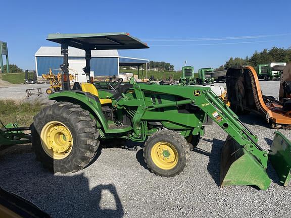 Image of John Deere 4052M equipment image 1