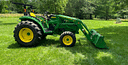 John Deere 4052M Image