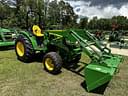 John Deere 4052M Image