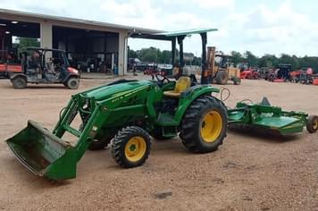 Main image John Deere 4052M