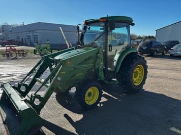 Main image John Deere 4052R