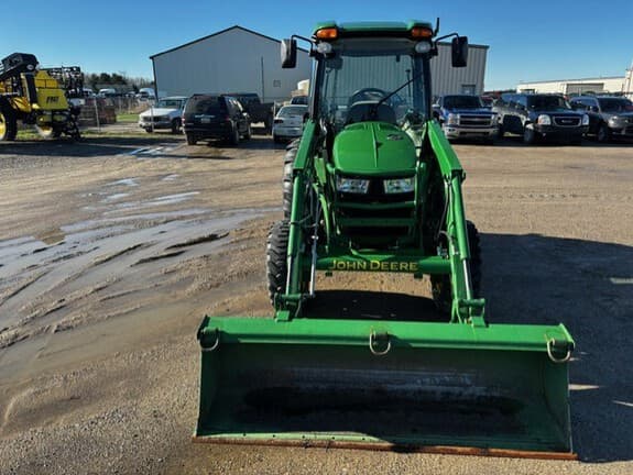 Image of John Deere 4052R equipment image 2