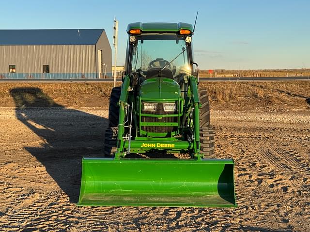 Image of John Deere 4052R equipment image 1