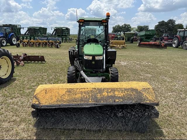 Image of John Deere 4052R equipment image 2