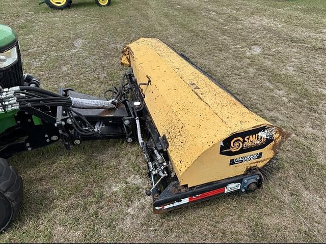 Image of John Deere 4052R equipment image 4