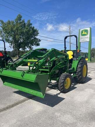 Image of John Deere 4052R Primary image