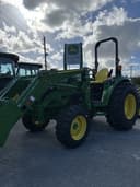 John Deere 4052R Image