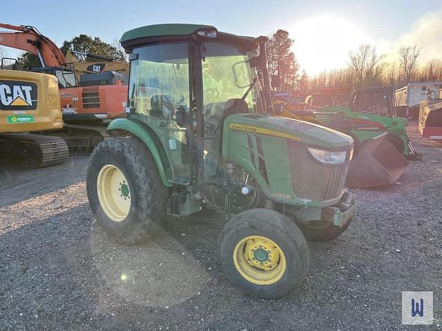 Image of John Deere 4052R equipment image 3