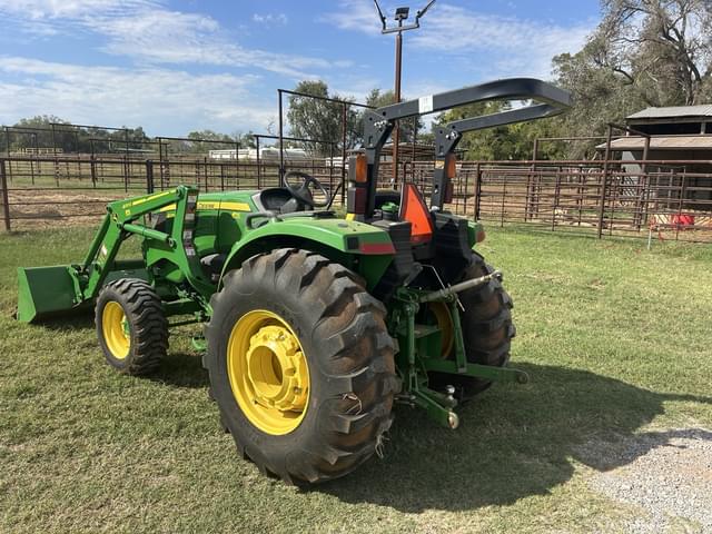 Image of John Deere 4066M equipment image 2