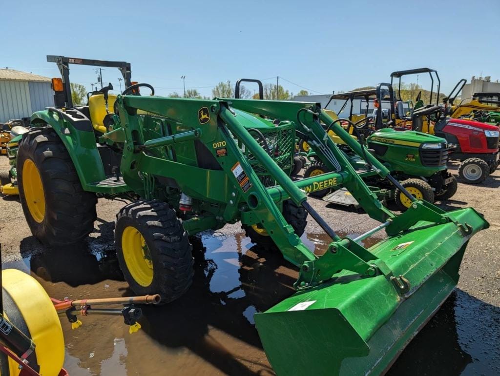 Main image John Deere 4066M