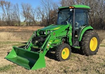 Main image John Deere 4066R