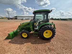 John Deere 4066R Image