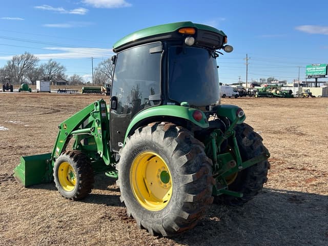 Image of John Deere 4066R equipment image 2
