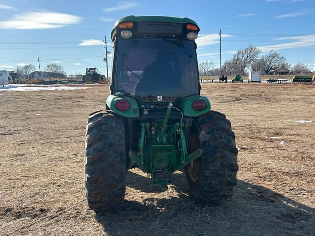 Image of John Deere 4066R equipment image 3