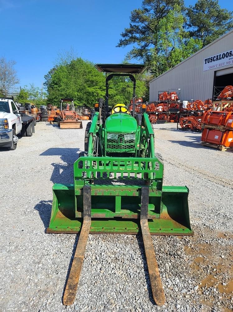 Image of John Deere 4066R Image 1