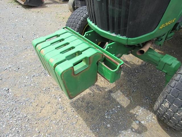 Image of John Deere 4066R equipment image 2