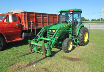 John Deere 4066R Equipment Image0