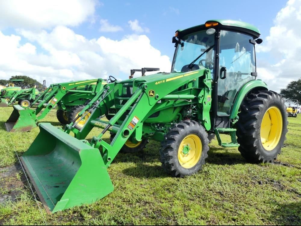 John Deere 4066R Equipment Image0