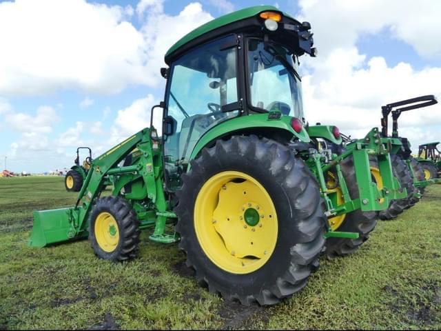 Image of John Deere 4066R equipment image 3