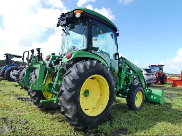 Image of John Deere 4066R equipment image 2