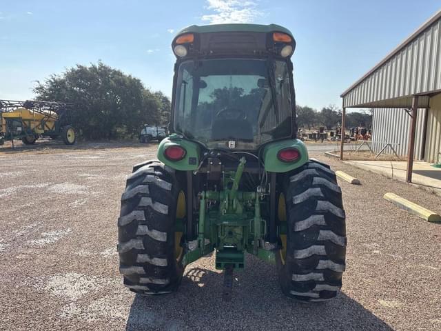 Image of John Deere 4066R equipment image 3
