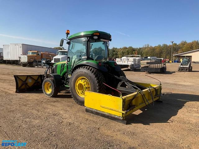 Image of John Deere 4066R equipment image 2