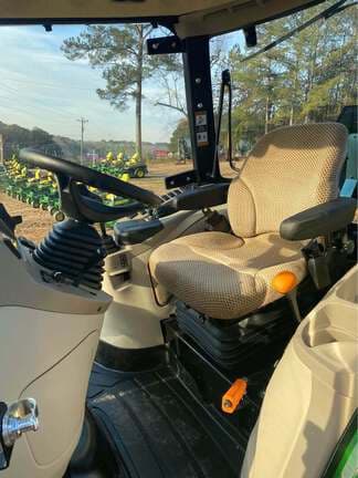 Image of John Deere 4075R equipment image 4
