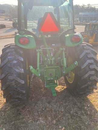 Image of John Deere 4075R equipment image 2