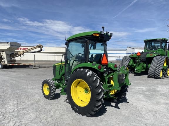 Image of John Deere 4075R equipment image 2