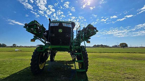 Image of John Deere 408R equipment image 4