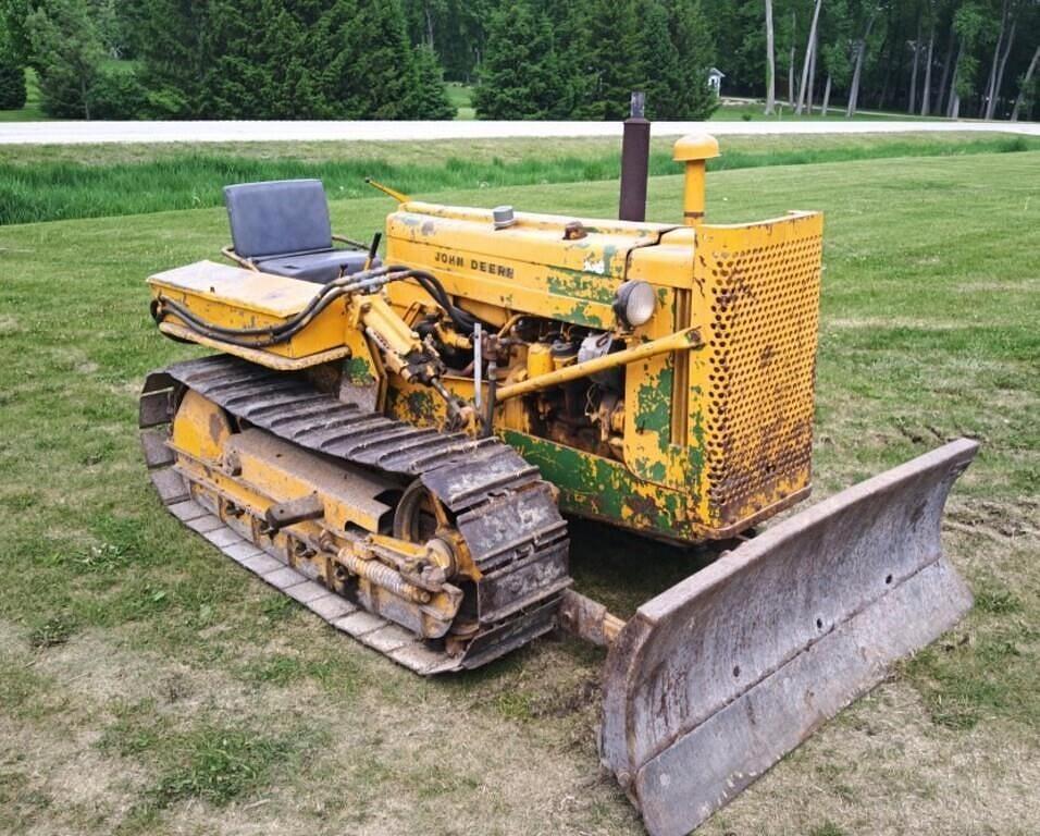 Image of John Deere 40C Primary image