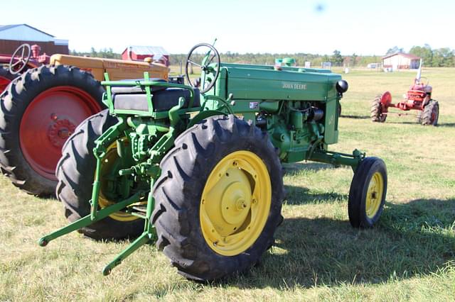 Image of John Deere 40 equipment image 2