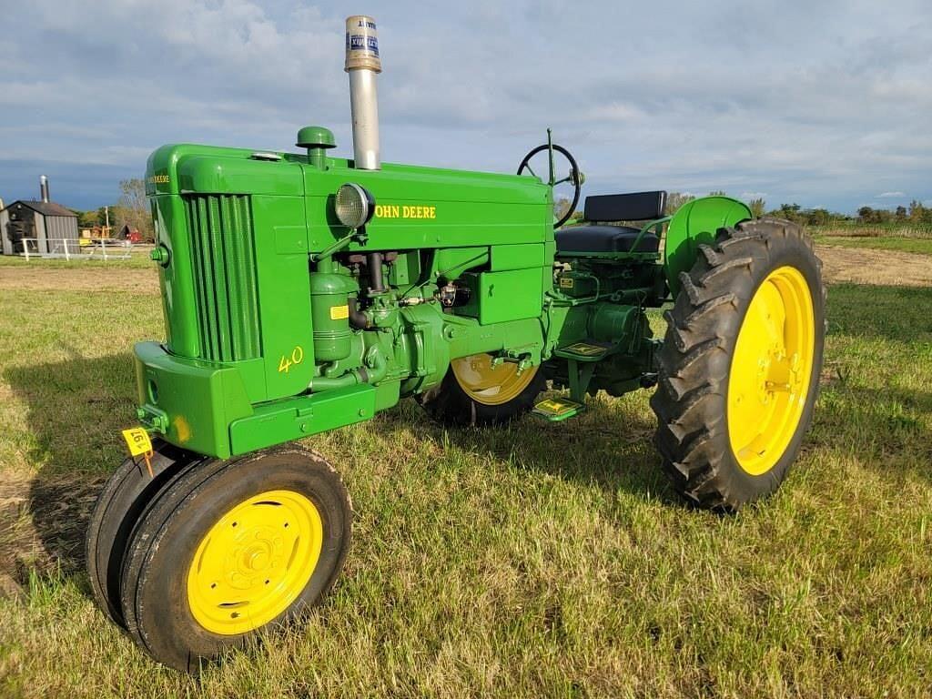 Image of John Deere 40 Primary image