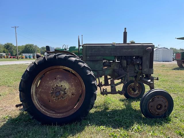 Image of John Deere 40 equipment image 1