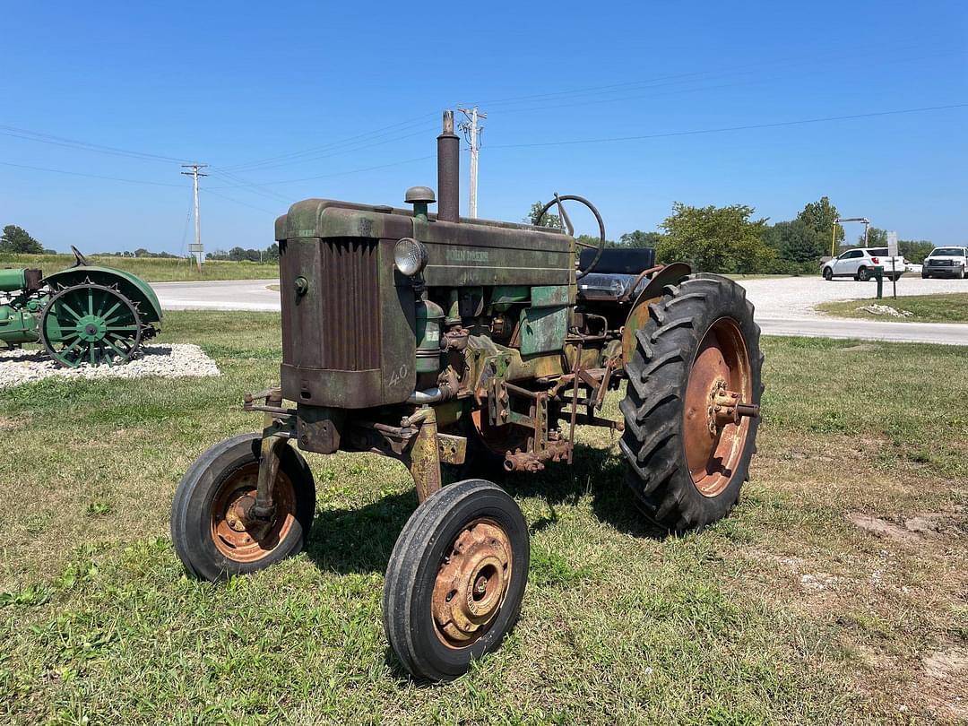 Image of John Deere 40 Primary image