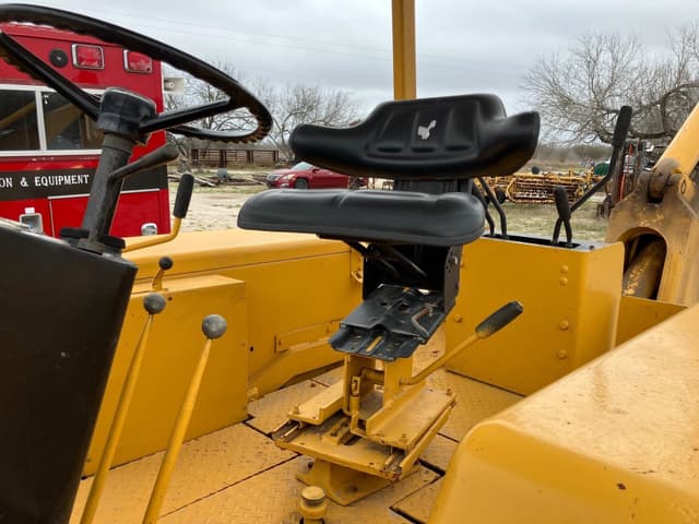 Image of John Deere 410 equipment image 3